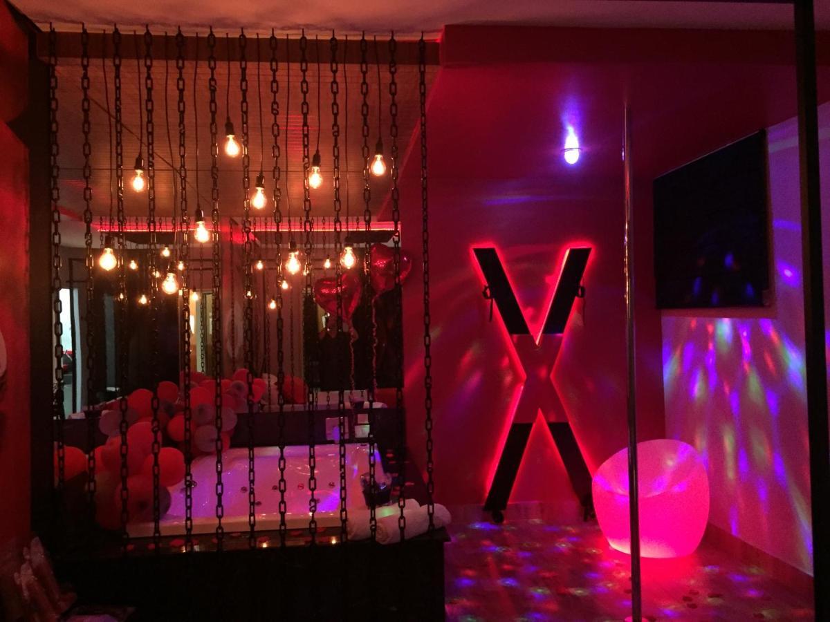 Imperium Inn Motel (Adults Only) Nova Ponte Bagian luar foto