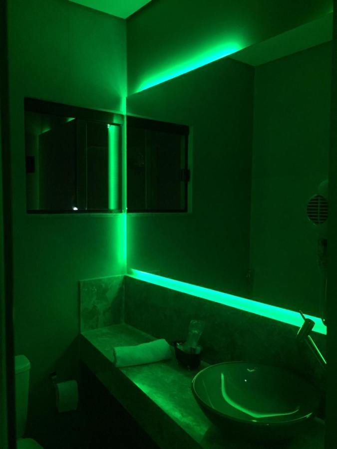 Imperium Inn Motel (Adults Only) Nova Ponte Bagian luar foto
