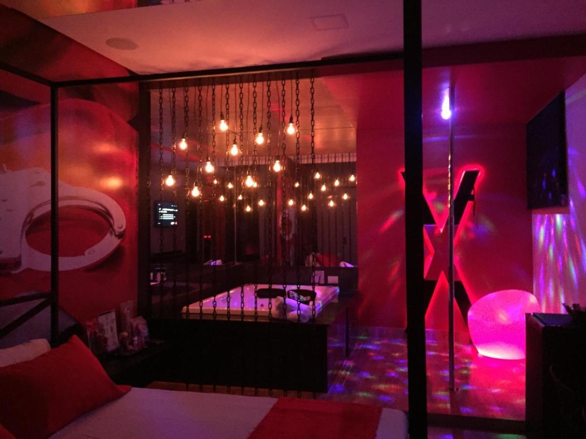 Imperium Inn Motel (Adults Only) Nova Ponte Bagian luar foto