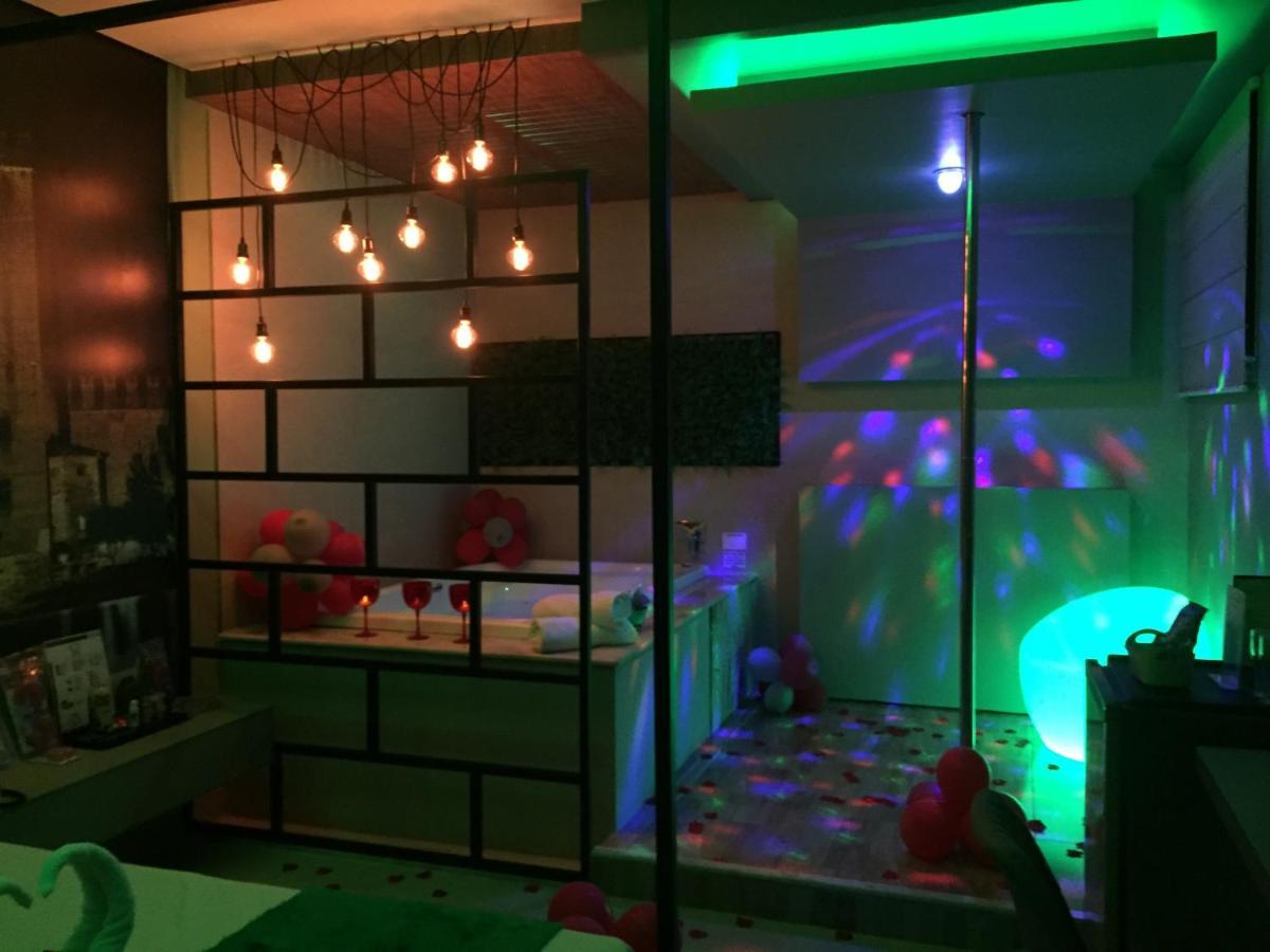 Imperium Inn Motel (Adults Only) Nova Ponte Bagian luar foto