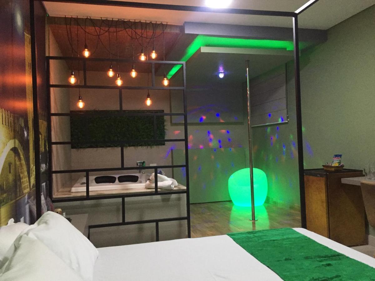 Imperium Inn Motel (Adults Only) Nova Ponte Bagian luar foto