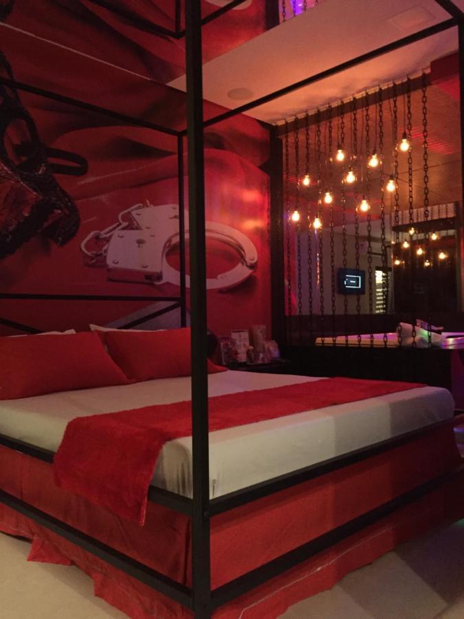 Imperium Inn Motel (Adults Only) Nova Ponte Bagian luar foto