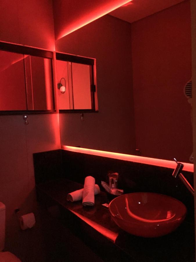 Imperium Inn Motel (Adults Only) Nova Ponte Bagian luar foto