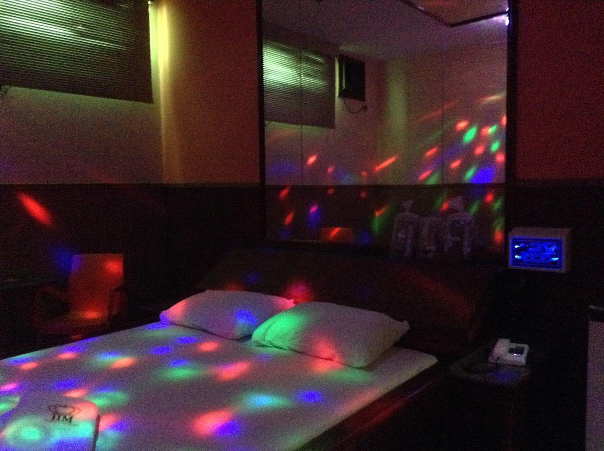 Imperium Inn Motel (Adults Only) Nova Ponte Bagian luar foto