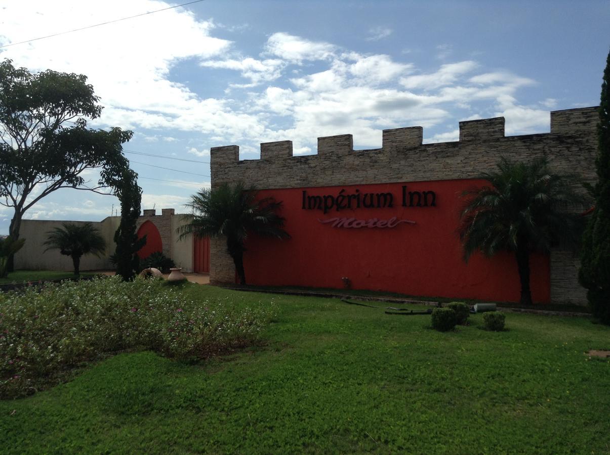 Imperium Inn Motel (Adults Only) Nova Ponte Bagian luar foto