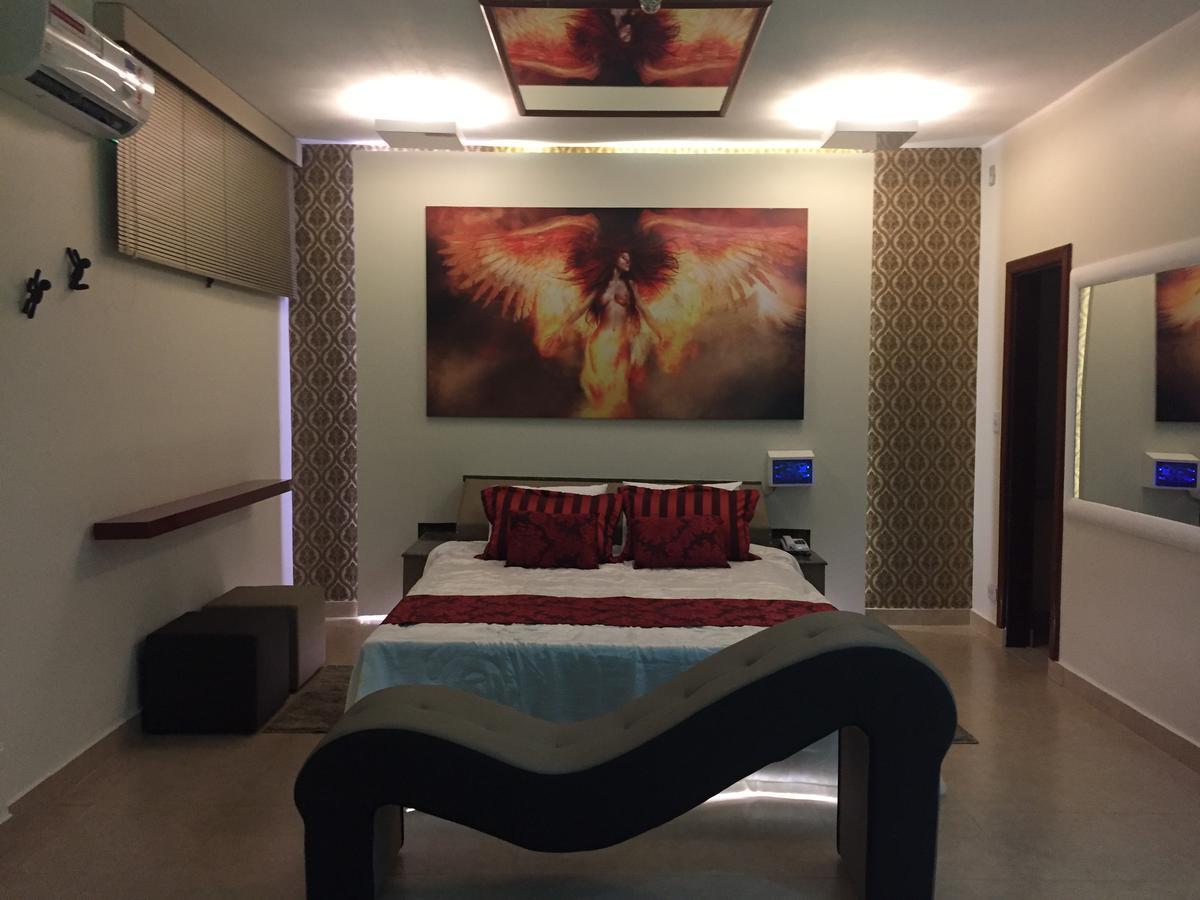 Imperium Inn Motel (Adults Only) Nova Ponte Bagian luar foto